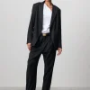Greet Blazer