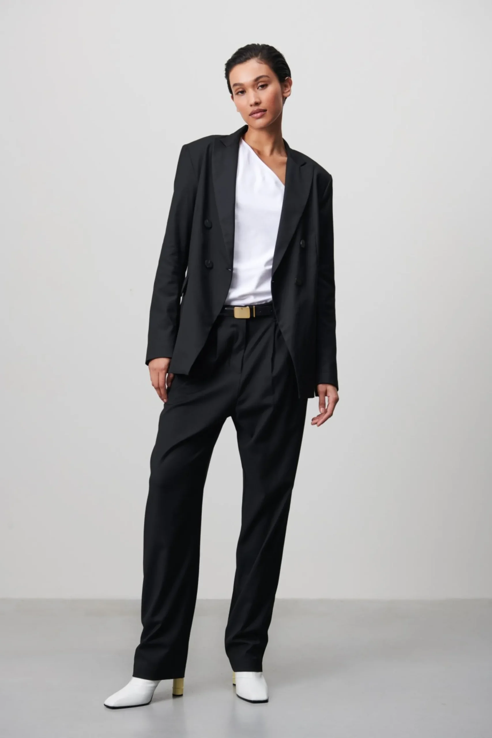 Greet Blazer