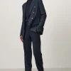 Greet Blazer