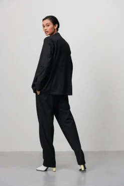 Greet Blazer
