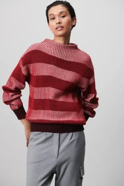 Mitzi Pullover