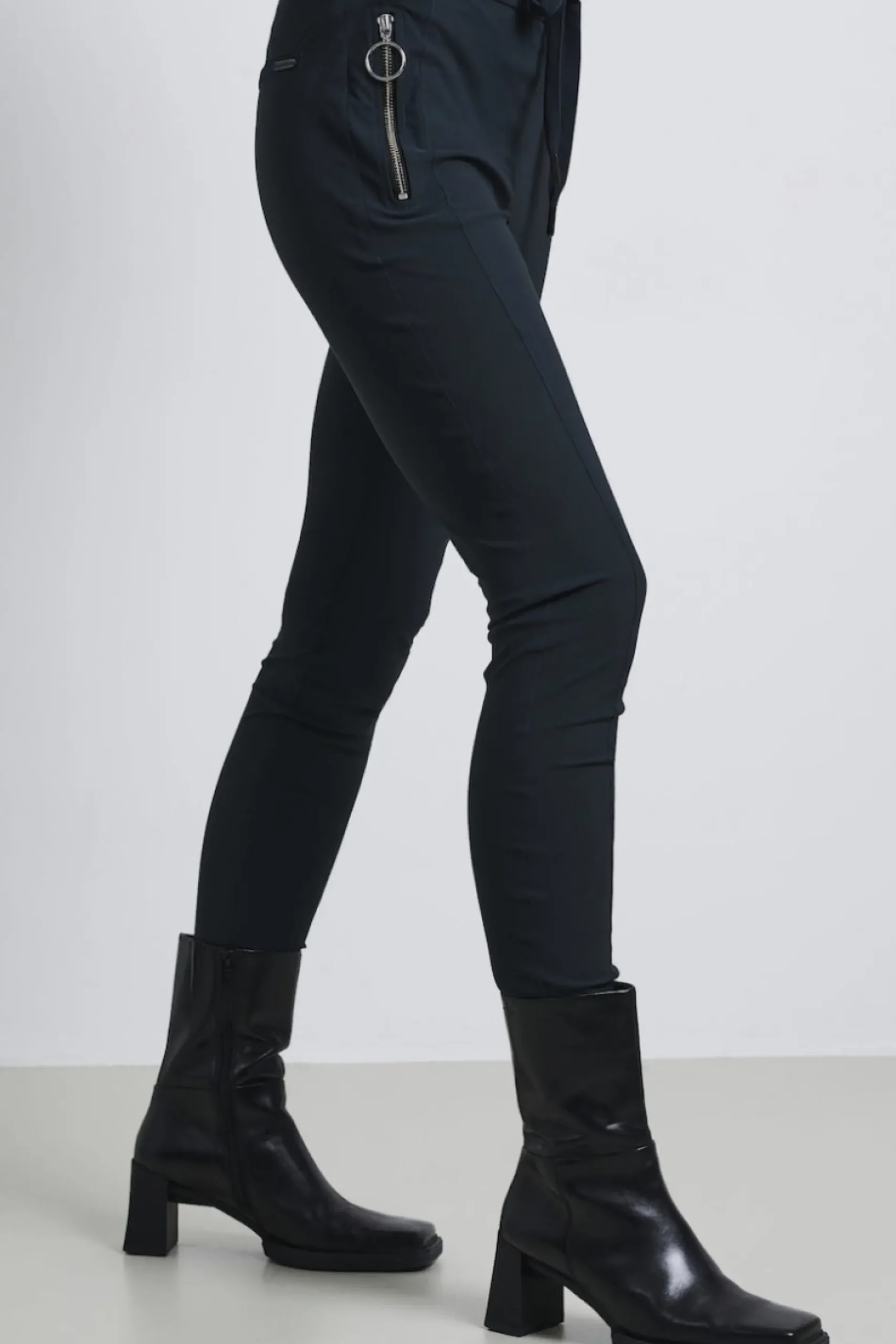 Pants Anna-Skinny Fit Technical Jersey